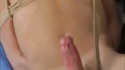 Deepthroat blowjob từ sec thu dit nguoi trẻ hàng xóm
