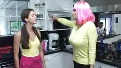 Nhẹ nhàng hậu sem phim sec nguoi va thu môn tình dục với một đẹp brunette và một người sexy