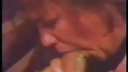 Sexy Brazil cô gái với một lớn thú vị clit phim sec nguoi dit thu được fuck trong hậu môn