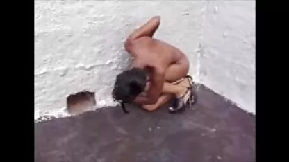 Fucking phim sec thu cho dit nguoi young, nơi cô gái rất sexy la hét với thuốc lắc