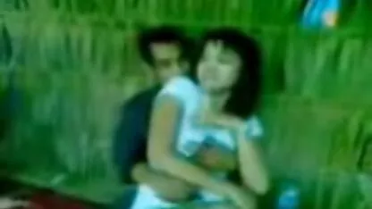 Đam mê Babe với lớn tits làm tình với dễ thương phin sec nguoi va thu Da đen
