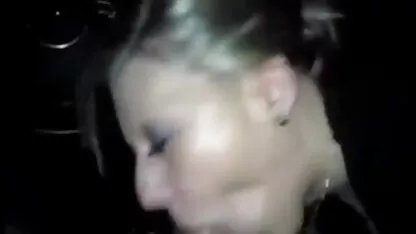 Anh chàng fucked các phim sec thu du nguoi blondie và yêu cầu đến Mẹ kiếp trên anh ấy tinh ranh