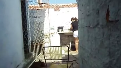 Trong phim khiêu dâm, hai anh chàng đẹp trai quái xem phim sec cho dit nguoi một vui vẻ brunette trong hậu môn