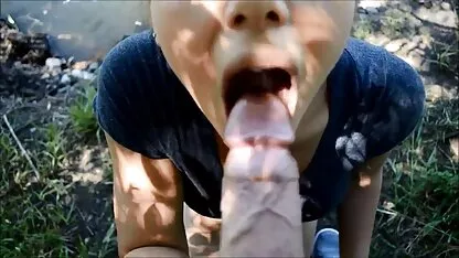 Một cô gái tóc vàng sec thu dit nguoi được fucked trong các đít trong khi các khác én cum